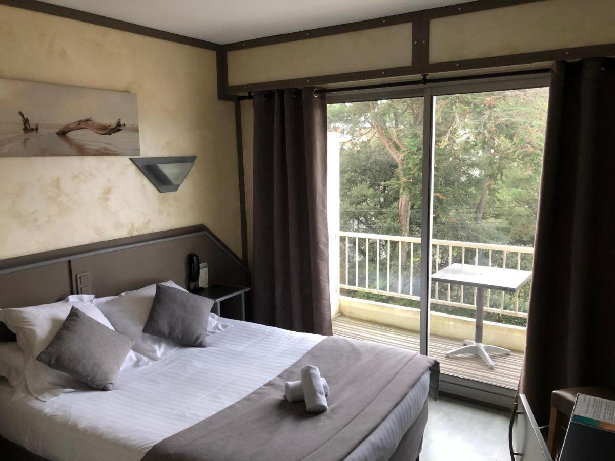 克里斯蒂娜酒店 La Baule 外观 照片