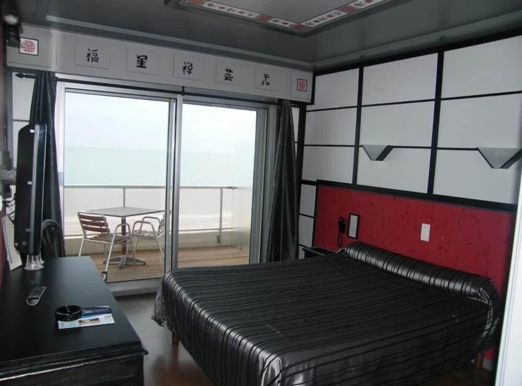 克里斯蒂娜酒店 La Baule 外观 照片